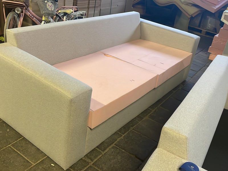 Bank herstofferen wit