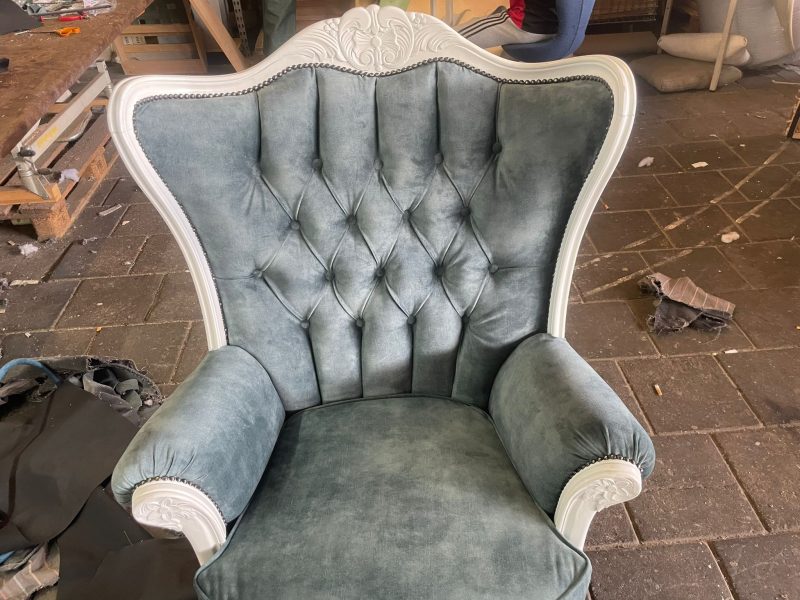 Fauteuil stofferen (5)