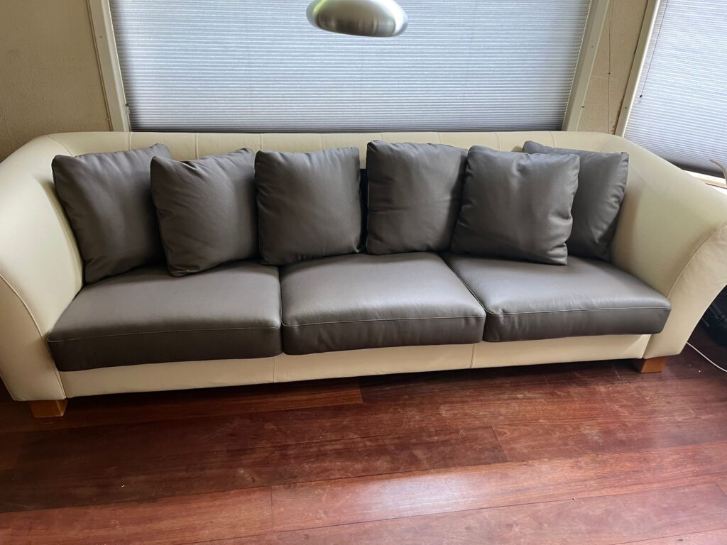 Meubel opnieuw bekleden